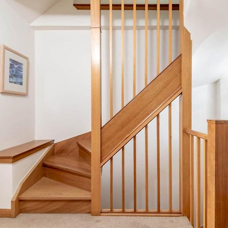 Crail Town House Villa Luaran gambar