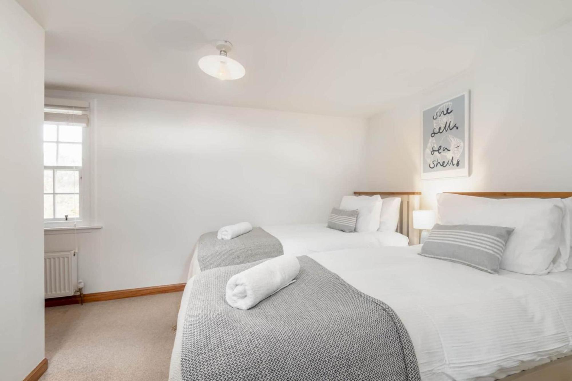 Crail Town House Villa Luaran gambar