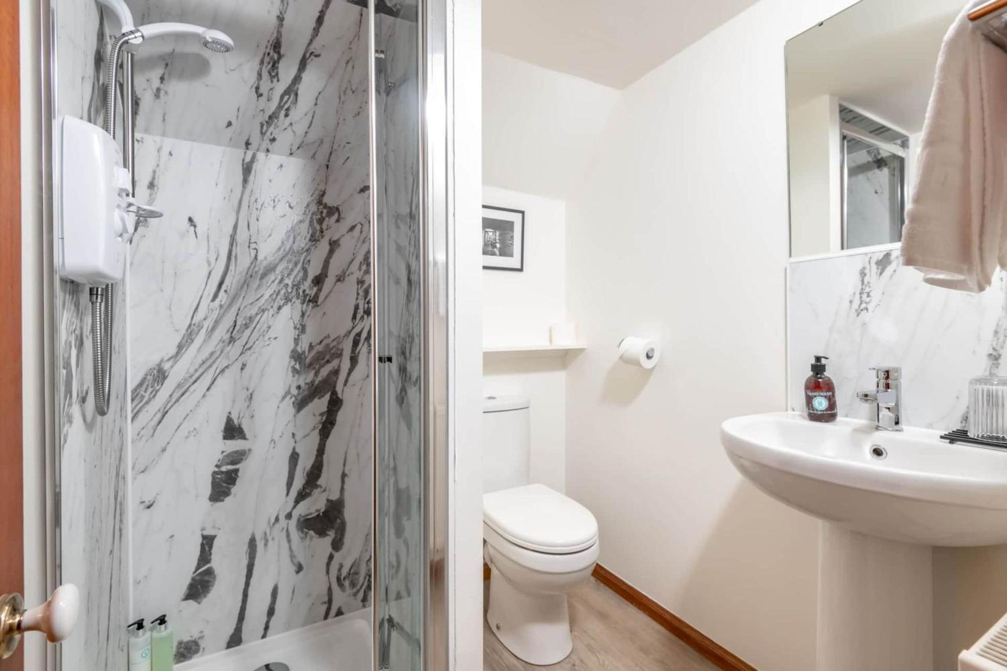 Crail Town House Villa Luaran gambar