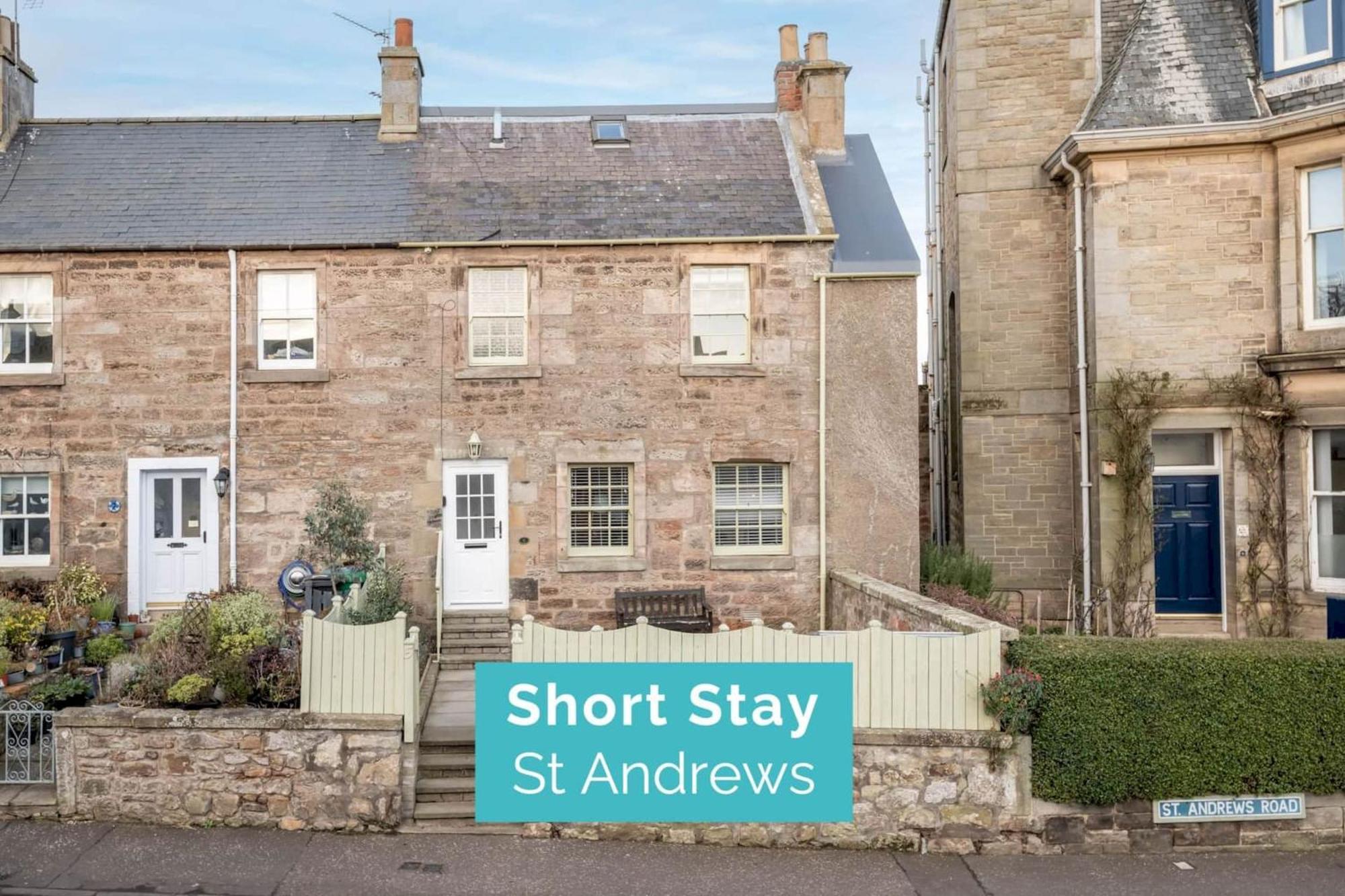 Crail Town House Villa Luaran gambar